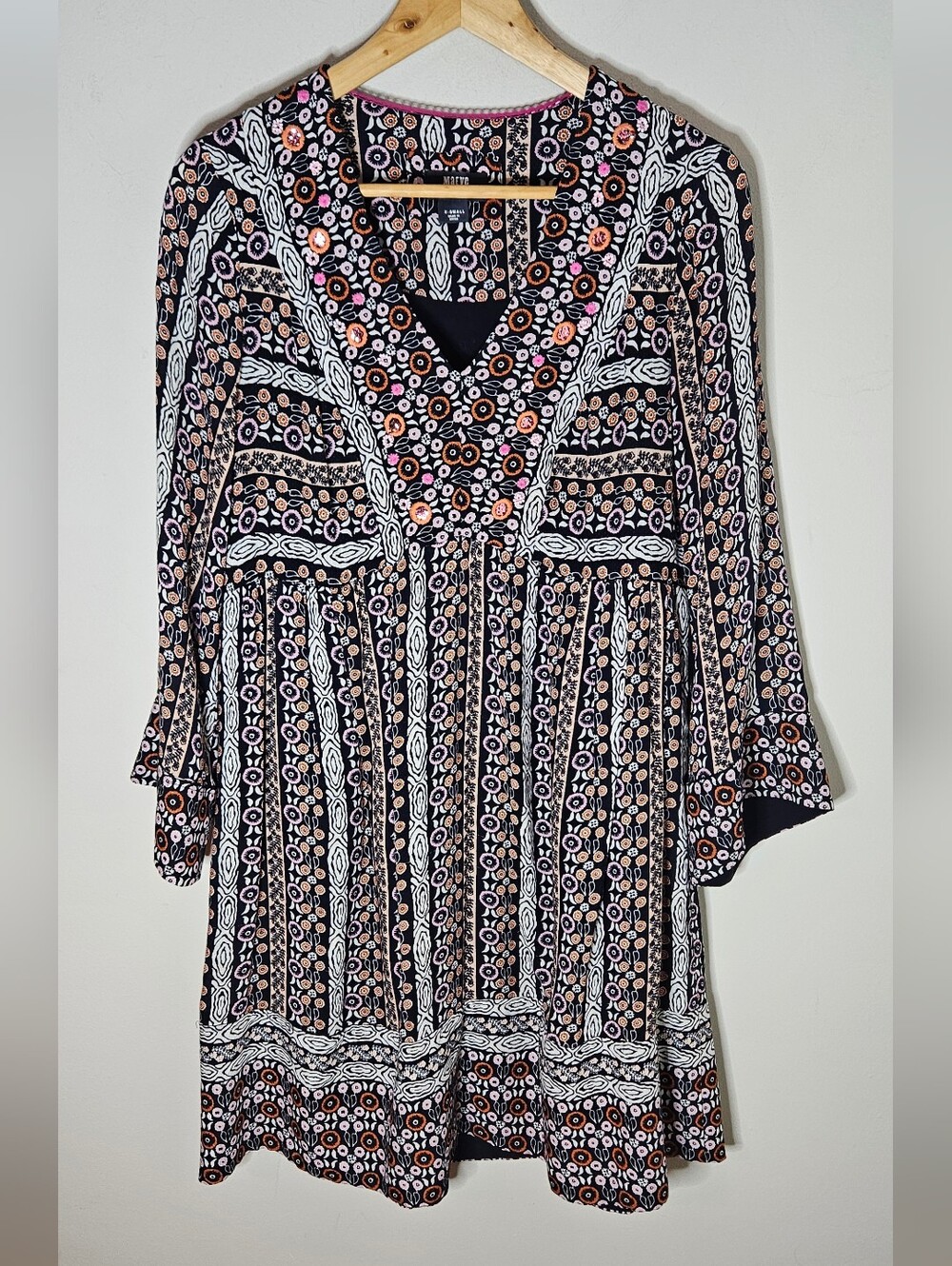 Anthropologie Maeve Naomi Embroidered Tunic Mini Dress Black Pink Boho XS